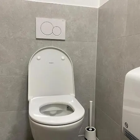 منزل للإقامة With External Bathroom Near To The Centre